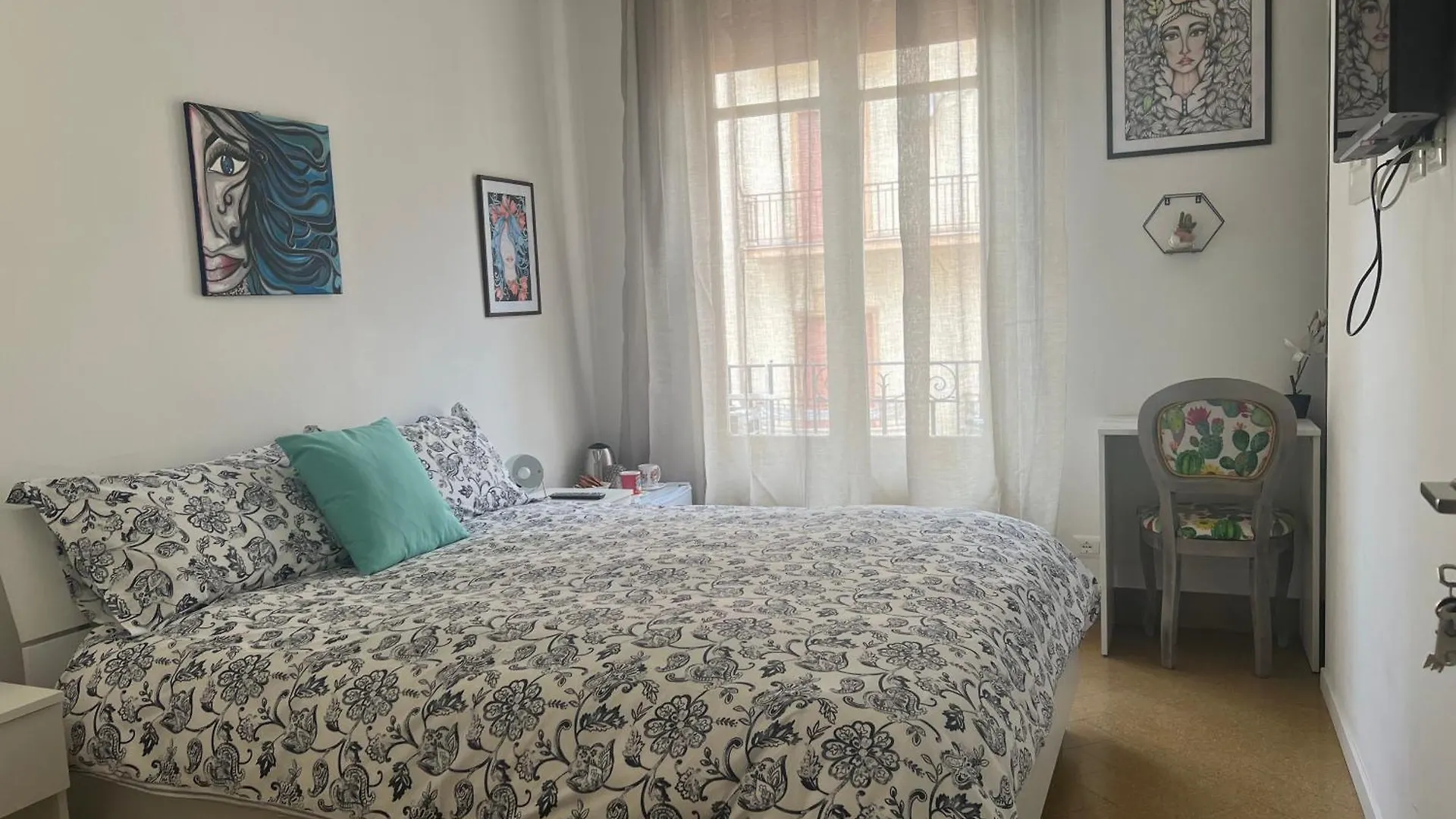 ** Pensión Hotel Donizetti 19 Palermo Italia