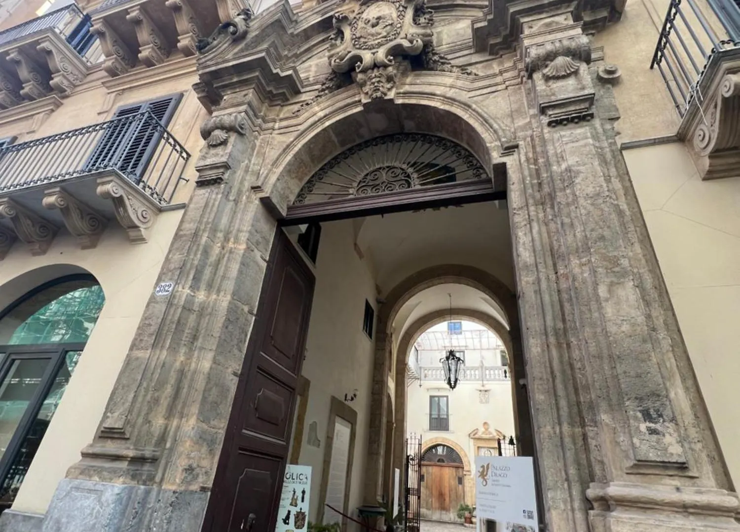 Hotel Donizetti 19 Palermo 2*,